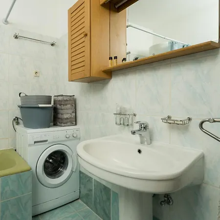 With Parking Space Stinjan, Pula - 2279 Apartment *