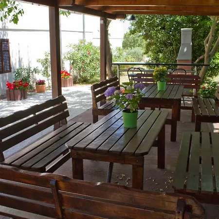 דירה With A Parking Space Stinjan, Pula - 2279 שטיניאן