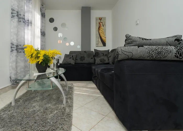 With A Parking Space Stinjan, Pula - 2279 * Štinjan