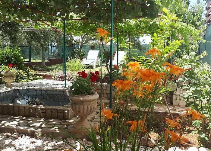 With A Parking Space Stinjan, Pula - 2279 * Štinjan