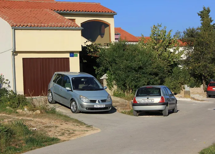Appartement With A Parking Space Stinjan, Pula - 2279