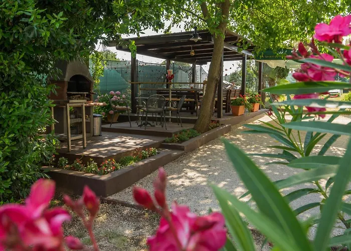 With A Parking Space Stinjan, Pula - 2279 Appartement Štinjan