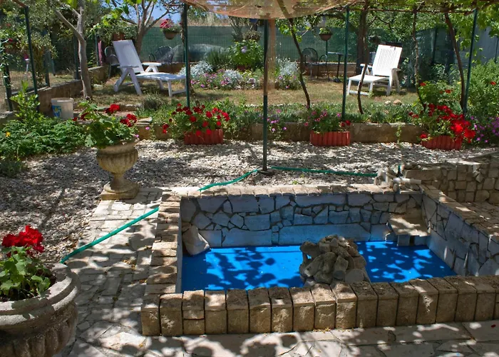 With A Parking Space Stinjan, Pula - 2279 *